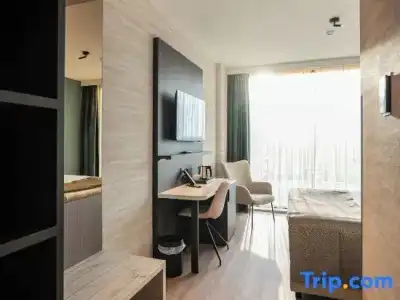 HOTELUX Amsterdam Airport - 24