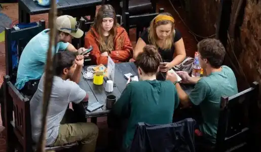 Wanderthirst Hostel - 12