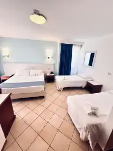 Best Western Blumarea - 77