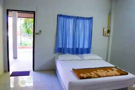 Sichang Shine Khao Resort - 24