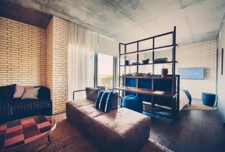 South Congress - 23