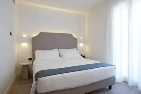 Al Campanile - Luxury Suites & Apartments - 48