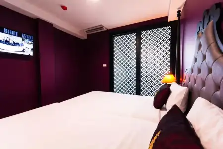 Violet Tower at Khaosan Palace - 24