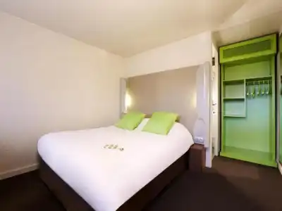 Campanile NATURE - Montpellier Sud - 53