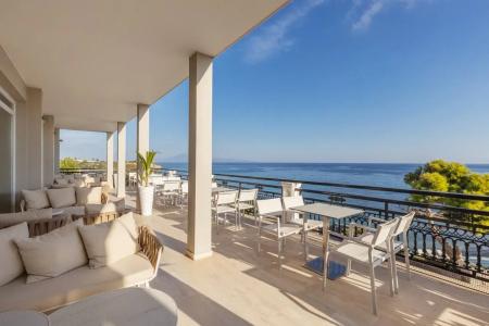 Alexandra Beach Resort & Spa - 16