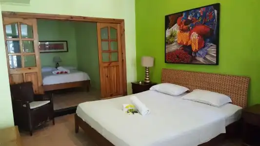 Beau Vallon Bungalows - 16