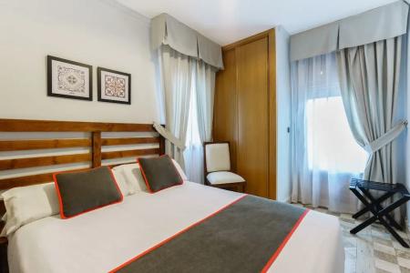 Boutique Reina Mora - 30