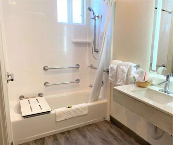 SureStay by Best Western Santa Monica - 37