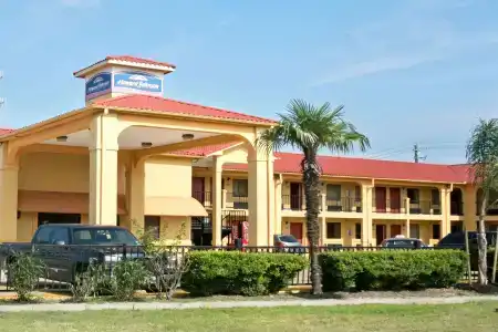 Howard Johnson by Wyndham Houston Heights/Downtown - 0