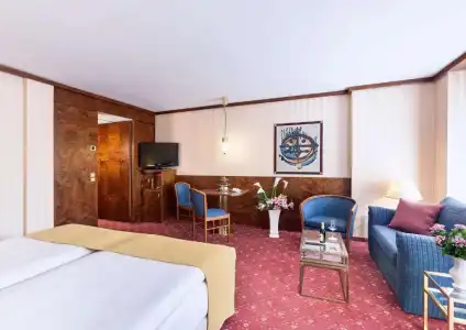 Best Western Premier Grand Russischer Hof - 44