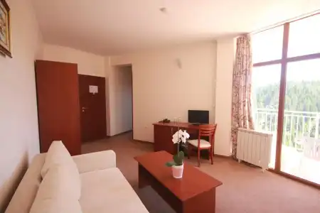 Dafovska - 4