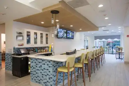 Hilton Garden Inn Myrtle Beach/Coastal Grand Mall - 26