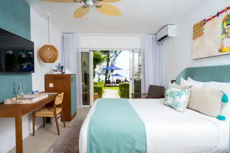 Seapoint Boutique - 34