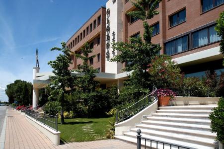 Best Western Globus City - 25