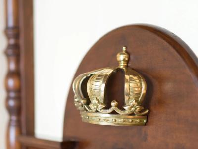 KING's First - 58