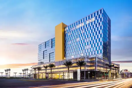 Springhill Suites San Diego Downtown/Bayfront - 33
