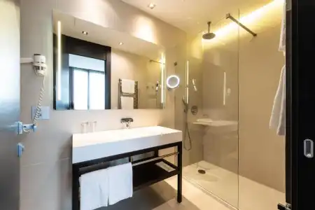DUPARC Contemporary Suites - 144