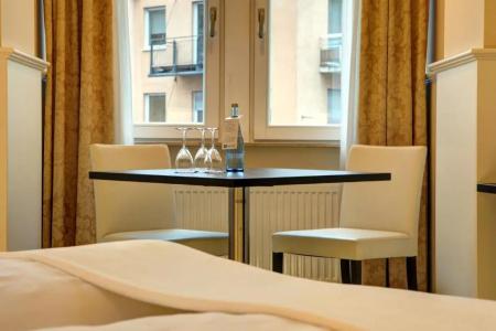 The Heidelberg Exzellenz - 34