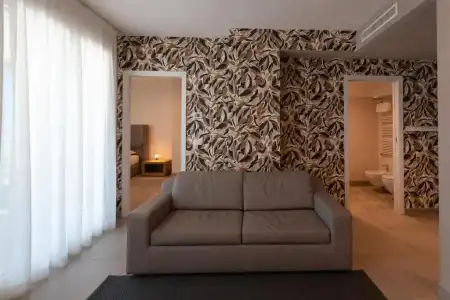 Mosella Suite - 85