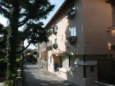 Mavino - 102