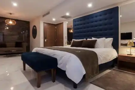 The Duke Boutique - 73