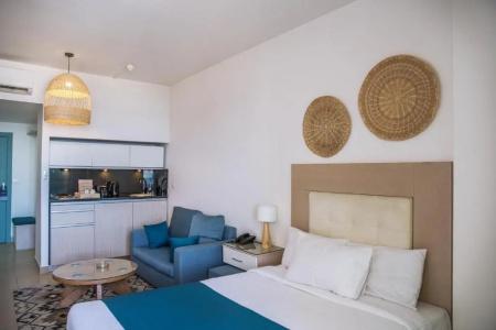 Redcon Suites - 83