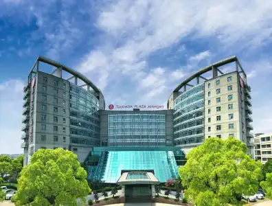 Ramada Plaza by Wyndham Shanghai Pudong Airport - 0