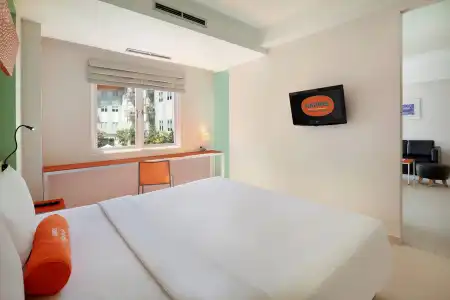 HARRIS & Residence Riverview Kuta Bali - 9