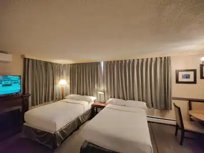 Divya Sutra Suites on Robson Downtown Vancouver - 21