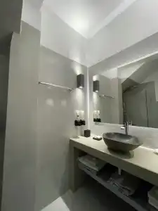 Zoumis Residence - 170