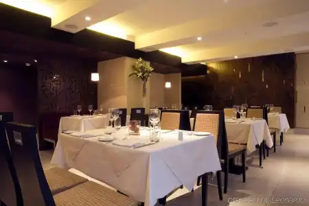 The Park City Grand Plaza Kensington - 32