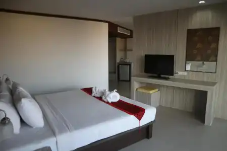 Welcome Plaza - 121
