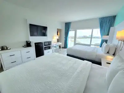 ChartHouse Clearwater Beach Marina - 38