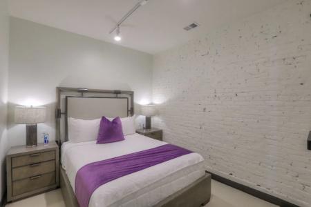 Studio 154 Luxury - 176
