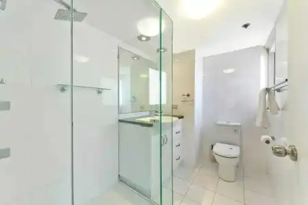 Zenith Ocean Front Apartments - 99