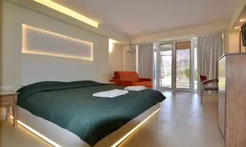Paloma Blanca - 40