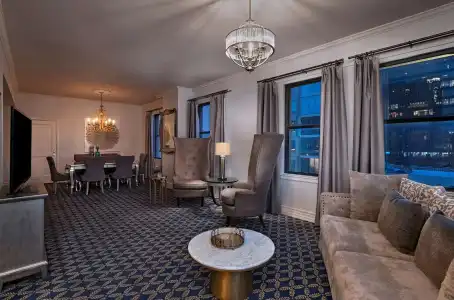 The Stephen F Austin Royal Sonesta - 56