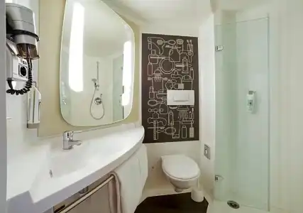 ibis Birmingham Bordesley Circus - 30