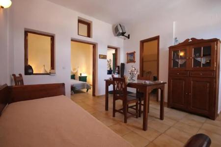 Vrachia Studios & Apartments - 84