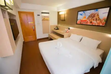 Chiang Roi 7 Days Inn - 84