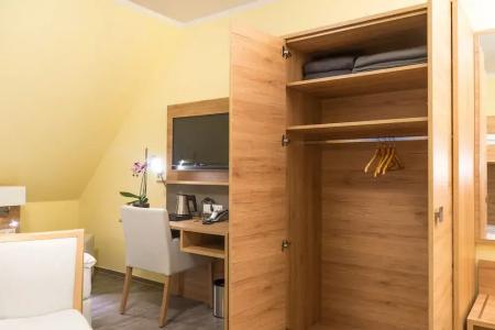 & Restaurant Sparta - 51