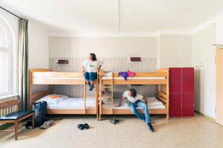Three Little Pigs Hostel - Your Berlin Castle - 20