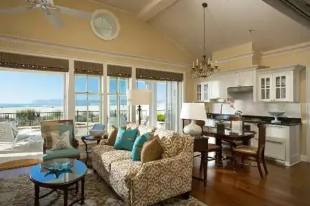 Beach Village at The Del, LXRs & Resorts - 85