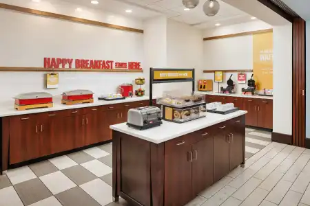 Hampton Inn & Suites Chattanooga/Hamilton Place - 31