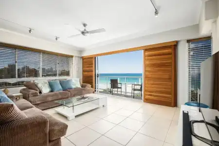 Rolling Surf Resort - 157