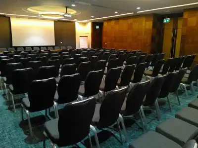 Crowne Plaza London - Kings Cross by IHG - 31