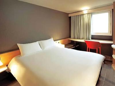 Ibis Épinal Centre-Ville - 34