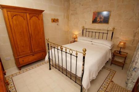 Maria's B&B - 39