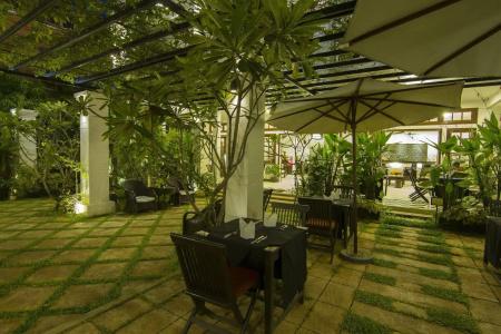 Apsara Centrepole - 22