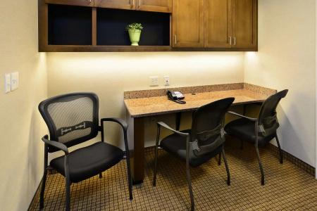 Hilton Garden Inn Greensboro Airport - 31